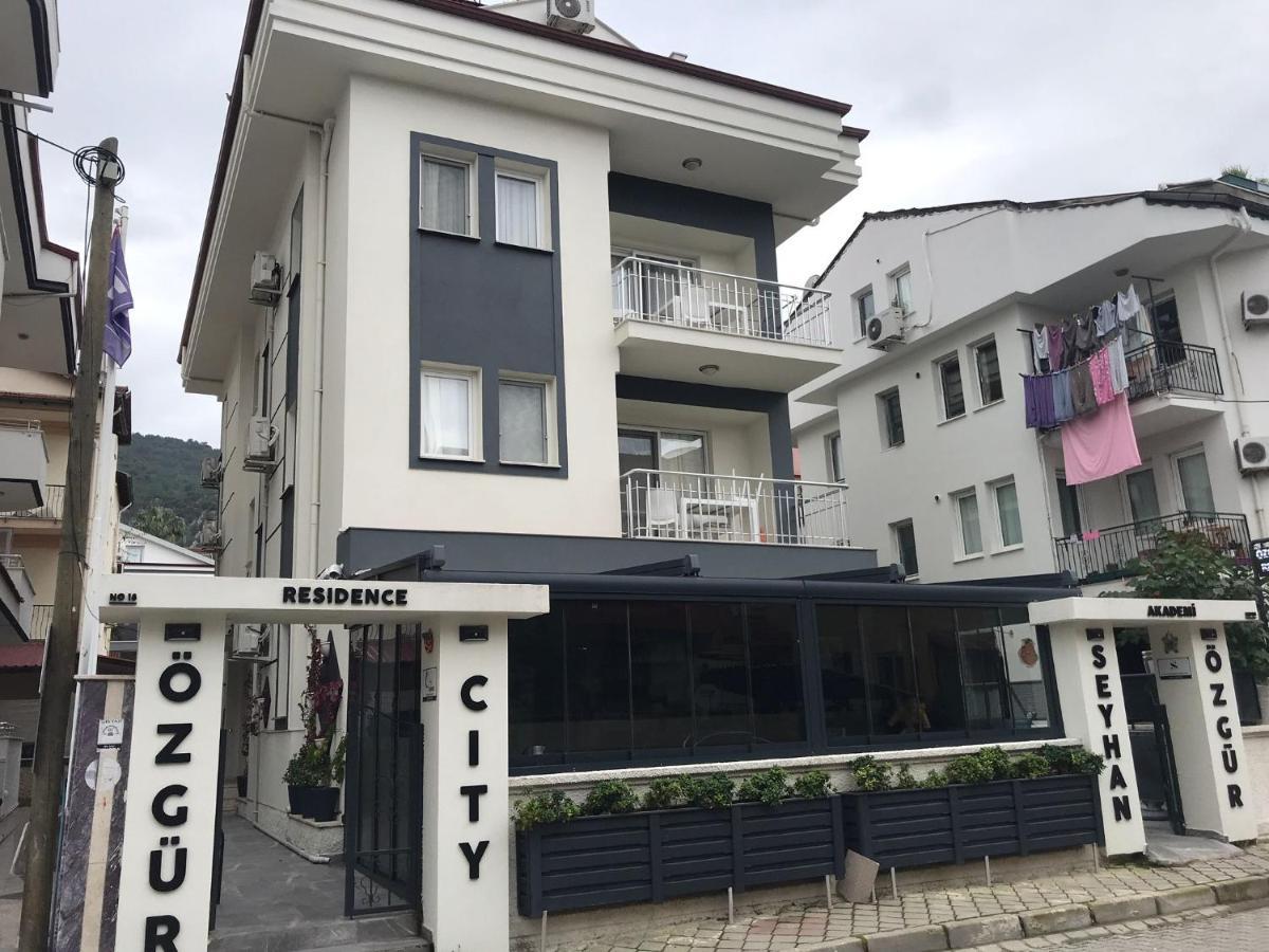 Ozgur City Residence Fethiye Eksteriør bilde